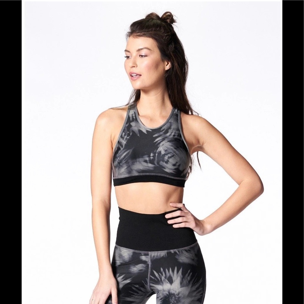 Nux Tie Dye Sports Bra Radiant Floral Racer L (Runs Small) NWT